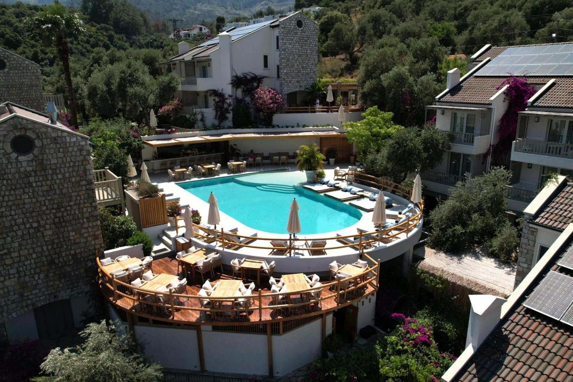 Pilos Suites Turunç Exteriör bild