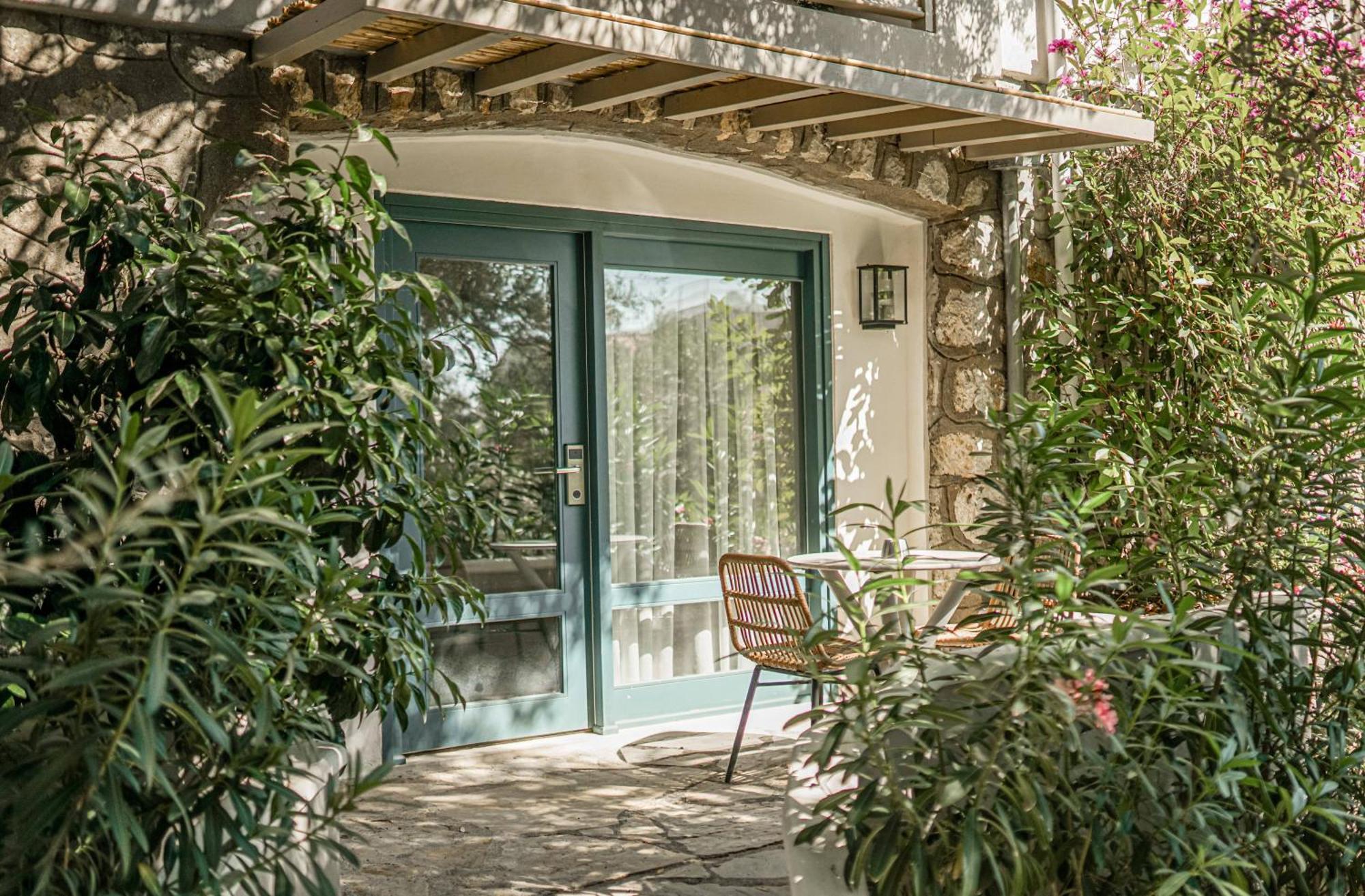 Pilos Suites Turunç Exteriör bild